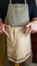 Load image into Gallery viewer, D&quot;S NUTS Prank Apron - THE PERFECT GAG GIFT
